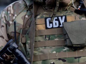 СБУ викрила чиновника, який допоміг Росії перекинути бронетехніку з Криму до Херсонщини
