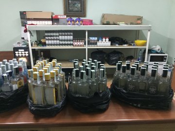 Лучанин у гаражі продавав сурогат через інтернет