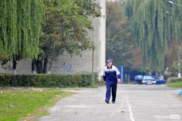 Луцьк. Ранок. Парк. Лучани. ФОТО
