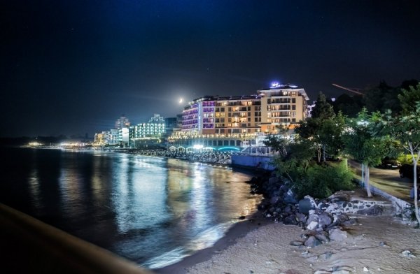 Автор - Роздобутько Павло