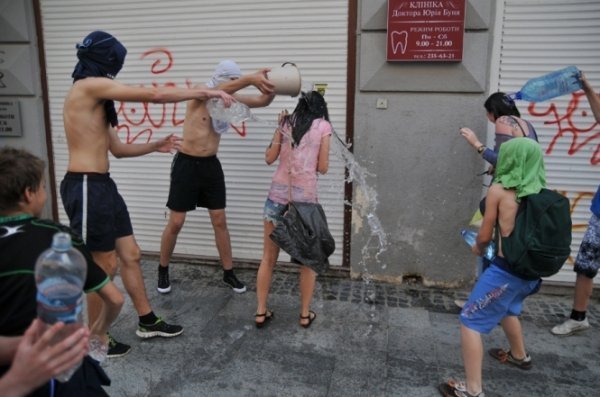 «Водяні маньяки»: як великодню забаву перетворили на хуліганство. ФОТО
