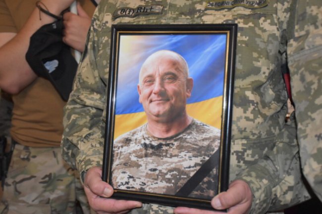 У Луцьку попрощалися з трьома Героями