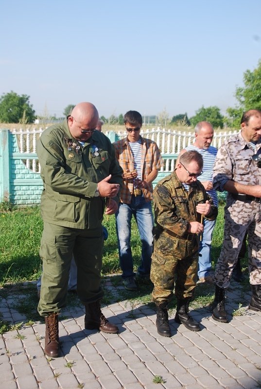 У Луцьку молились за десантників. ФОТО