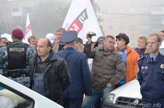 У машині переслідувачів Гузя знайшли гриби і листівки Івахіва