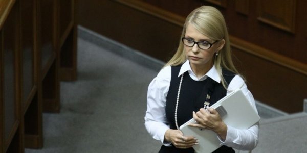 Тимошенко вирішила розпустити косу. ФОТО.