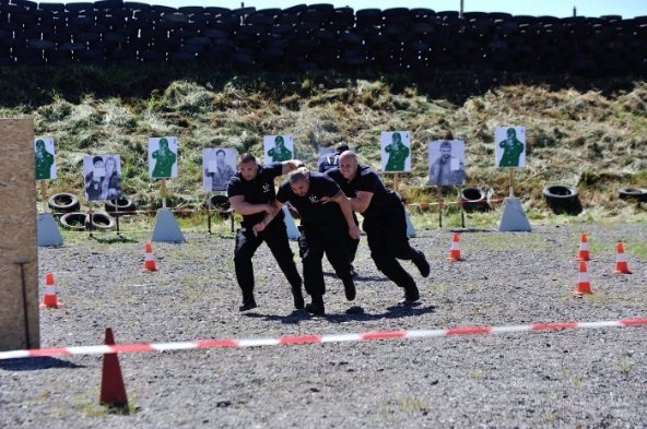 Тілоохоронці з усієї Європи змагаються у Болгарії. ФОТО