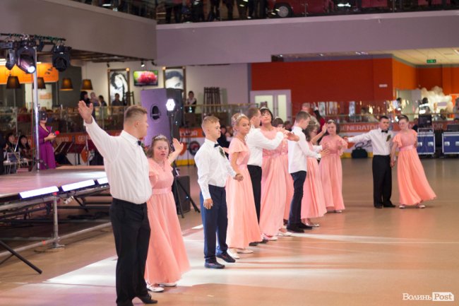 Свято з душею: у Луцьку відбувся «Осінній бал». ФОТО