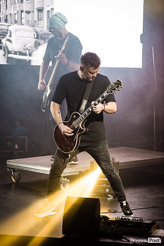 Чуттєва лірика та вибуховий рок: у Луцьку  «відгриміли» два незабутніх концерти гурту «БЕZ ОБМЕЖЕНЬ»