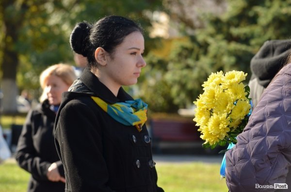 У Луцьку відкрили оновлений фотостенд пам'яті загиблих волинян. ФОТО