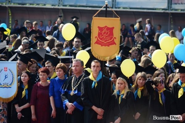 Інавгураційне відкриття та посвята першокурсників СНУ імені Лесі Українки. ФОТО