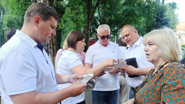 Середньовічні танці, лицарські виступи, ярмарок: як проходив фестиваль «Олицька переберія». ФОТО