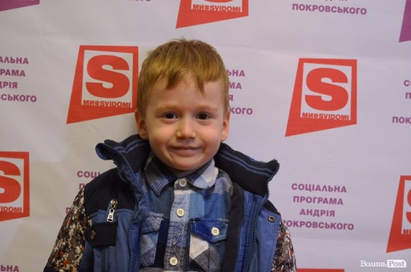 Андрій Покровський влаштував новорічне свято для 200 дітей