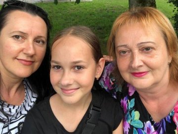 Переселенка з Харкова почала писати вірші українською мовою на Волині