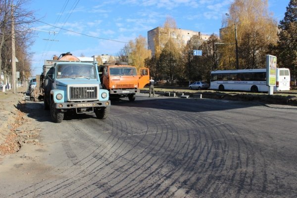 Як ремонтують луцькі дороги. ФОТО