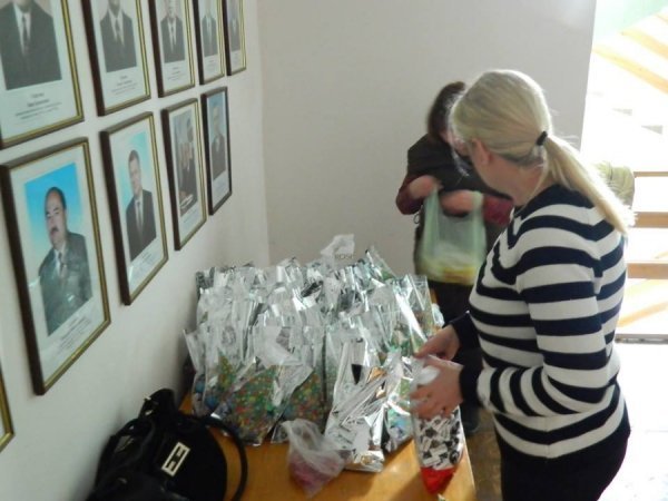 Активісти «Самооборони Волині» зробили майже 2000 пайків. ФОТО