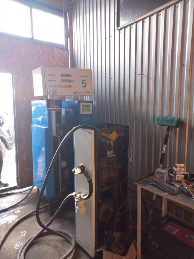 На Волині викрили нелегальну АЗС. ФОТО