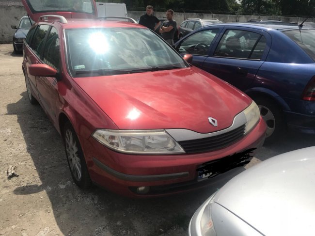 Через «Ягодин» хотіли незаконно провезти два автомобілі. ФОТО