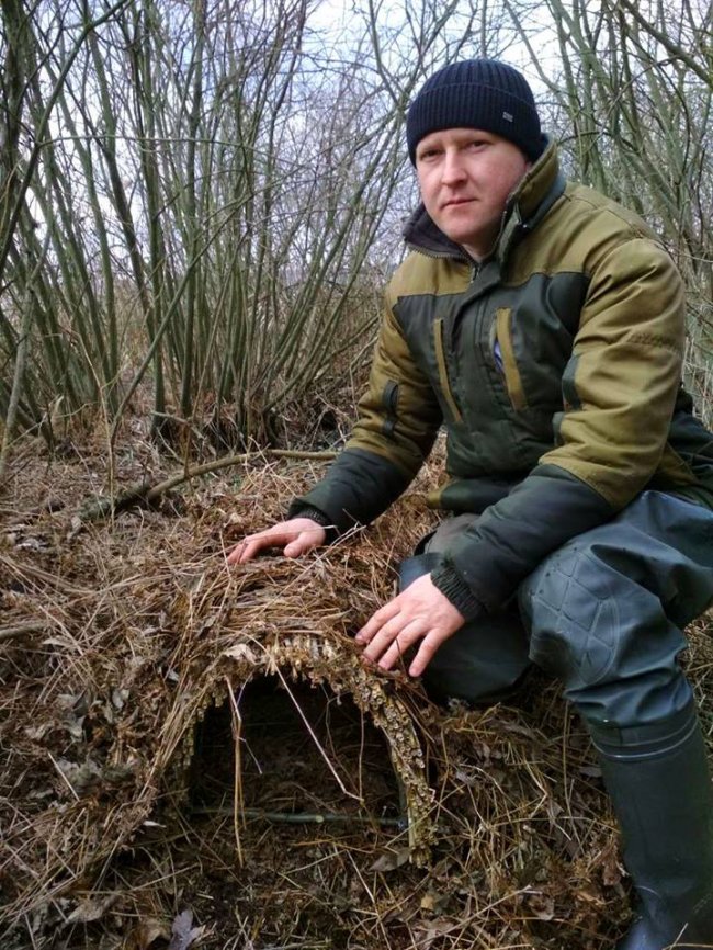 На острові, що посеред Світязю, з'явилися штучні гнізда для качок. ФОТО