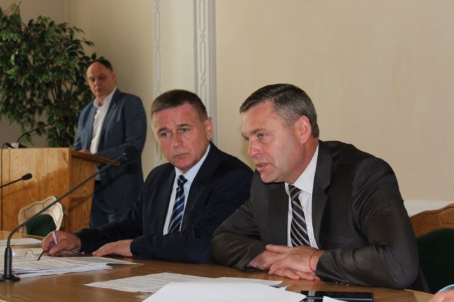 На Волині підприємства самовільно займають землі. ФОТО