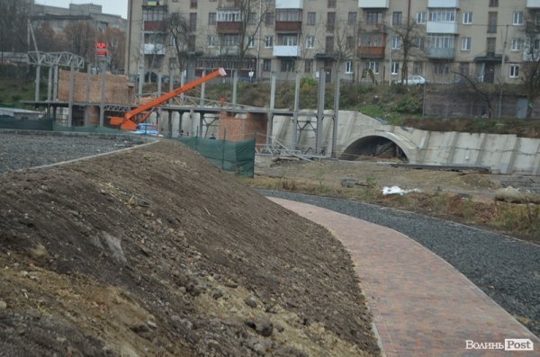 У Луцьку Сапалаївку приводять до ладу. ФОТО