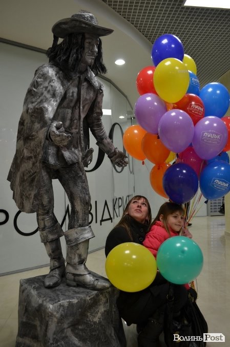 Відкрили луцький ЦУМ. ФОТО 