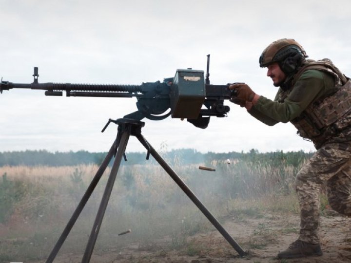 За добу українські воїни знищили 1070 окупантів, 3 ББМ та 8 танків