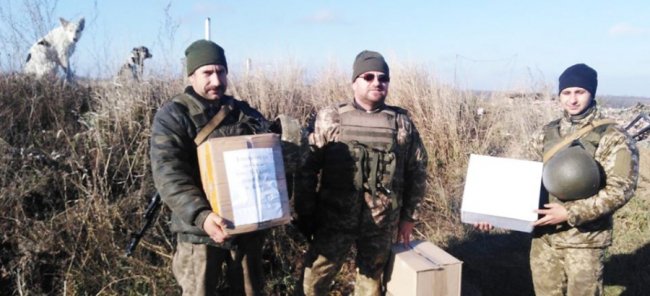 Воїни волинської бригади отримали солодкі подарунки від дітей