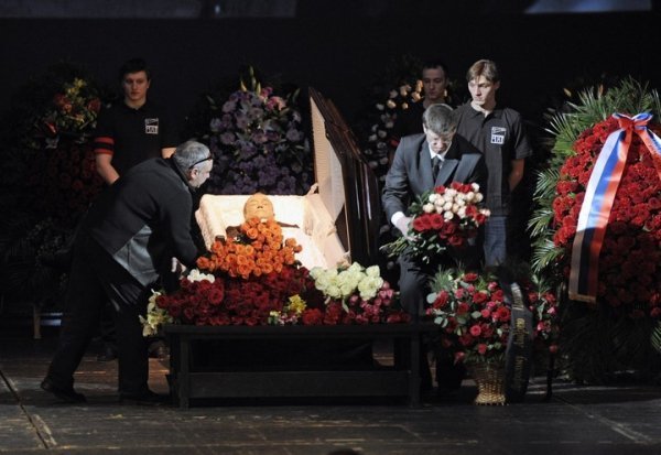 Похорон актора Паніна. ФОТО. ВІДЕО