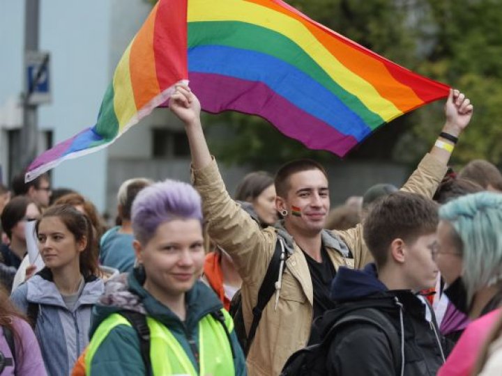 Без скандалів не обійшлось: як проходив КиївПрайд у центрі столиці
