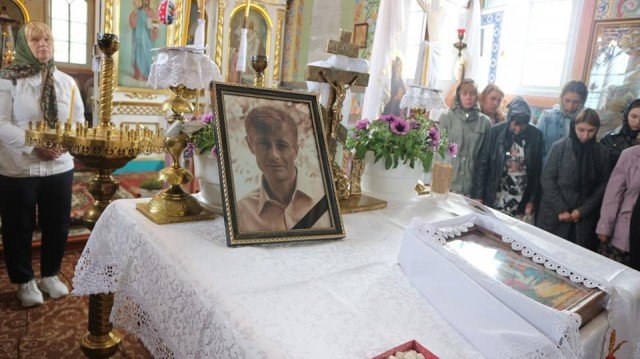 На Волині попрощалися із загиблим Героєм Русланом Литвинюком. ФОТО