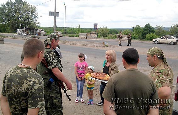 Волинські правоохоронці потоваришували із особливими дітьми із Краматорська. ФОТО