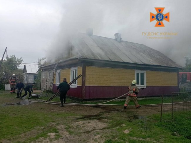 У селі на Волині горів будинок