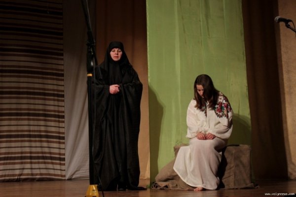 У Луцьку театрали «вклонилися» Шевченку. ФОТО