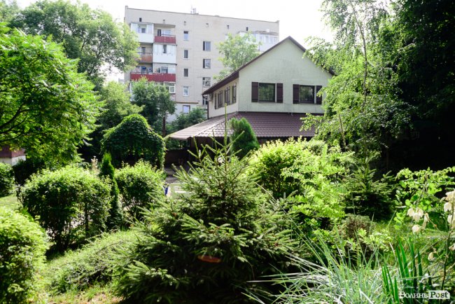 Добірне м’ясо та нечувана гостинність: у Луцьку сьогодні – відкриття першого кафе-бару «Retro ШашликЯН». ФОТО 