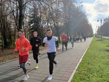 У Луцьку відбувся забіг на підтримку полонених азовців. ВІДЕО