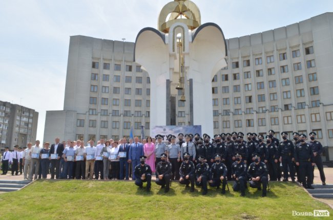 Волинські «шерифи» отримали 25 службових позашляховиків. ФОТО