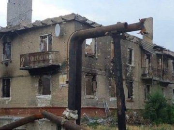 Щоб закріпитися на Луганщині, росіяни спалюють населені пункти, які не підкоряються, – Гайдай
