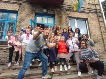 На Волині діти-волонтери зібрали 400 тисяч гривень на антидрони