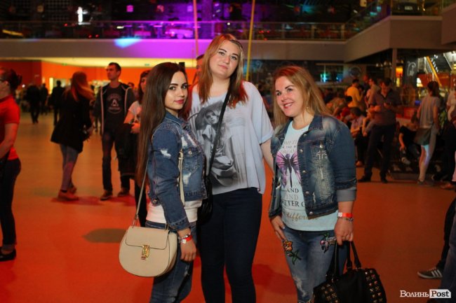 Як це було: фото грандіозного концерту «Ляпис 98» у «ПортCity»