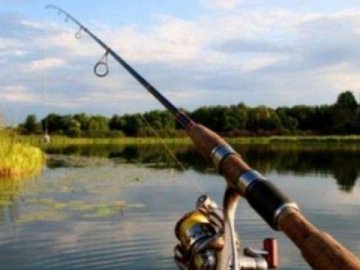 У луцькому парку заборонили риболовлю