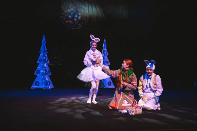 Зимові свята завжди приносять з собою Вертеп: чим дивуватимуть у Волинському драмтеатрі 4 – 5 січня 