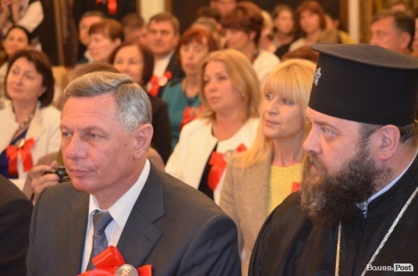 У Луцьку продавали ікони на потреби вояків АТО. ФОТО