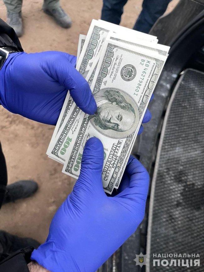 25-річний волинянин за сім тисяч доларів переправляв чоловіків за кордон