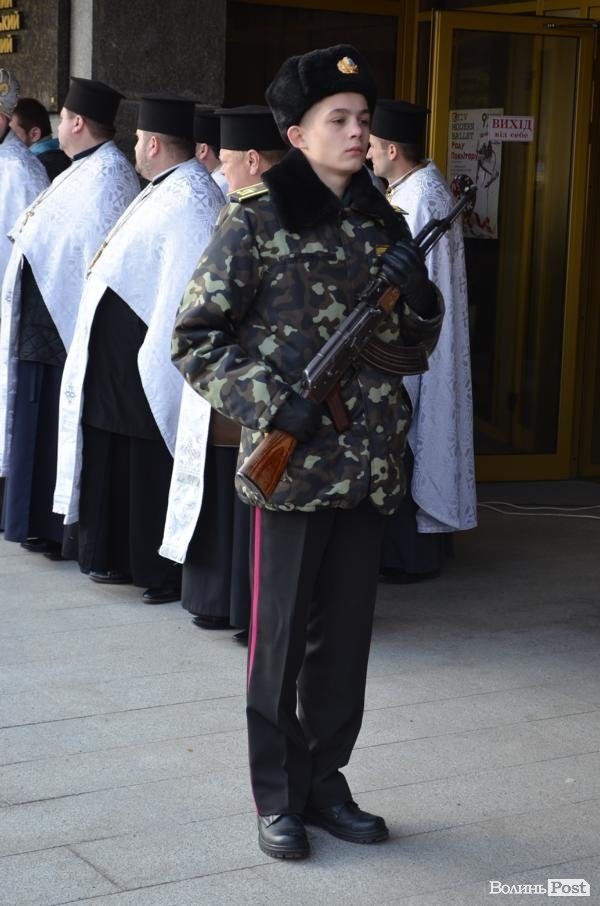 У Луцьку прощалися з бійцем 51-ої бригади. ФОТО. ВІДЕО