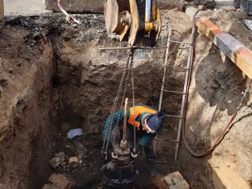  У домівках лучан вже частково з'явилась вода