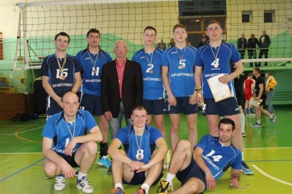 Відбувся Чемпіонат міста з волейболу серед чоловічих команд сезону 2015-2016. ФОТО