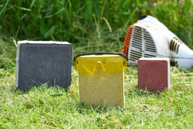 Ранкова кава, обідня регата, вечірні подорожі: шалені пригоди бруківки «Le Bruk» у Луцьку*