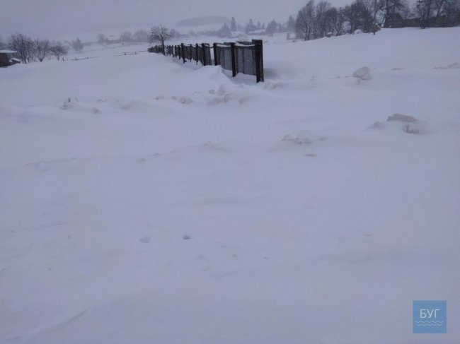Снігу по пояс: волинська громада – «повністю відрізана від світу». ФОТО