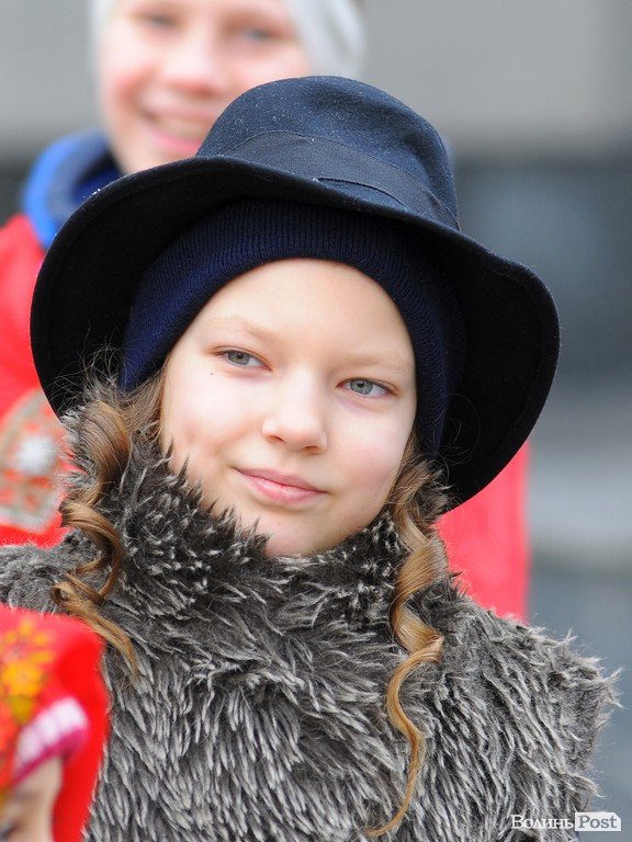 Обличчя різдвяних гулянь у центрі Луцька. ФОТО