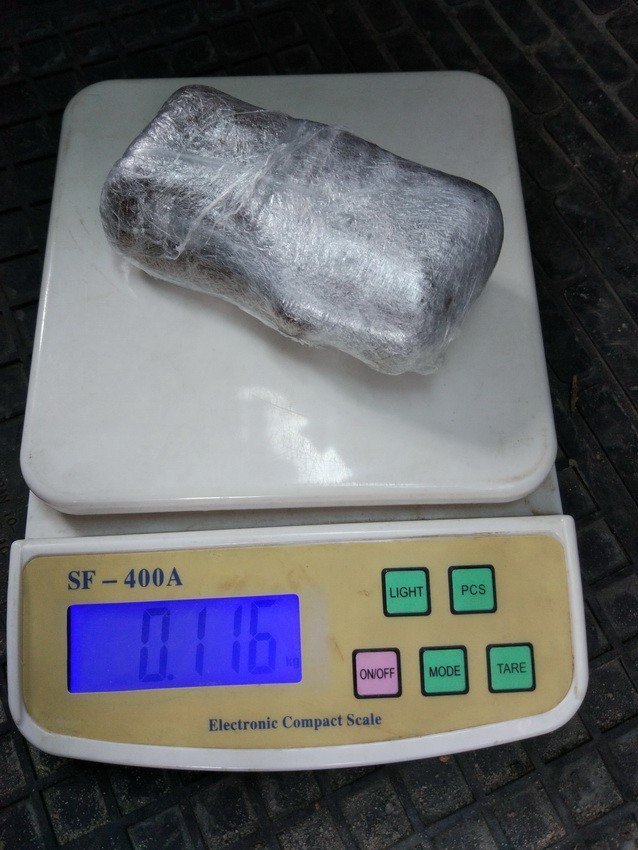 Наркоділка затримали під час продажу на Волині кокаїну